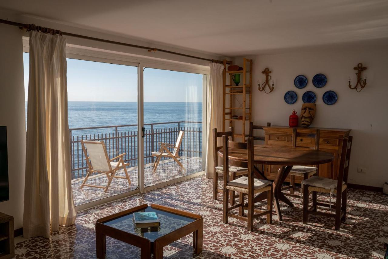 Be Your Home - Appartamento 4 Camere Sul Mare Scesa Al Mare Privata Santa Marinella Exterior foto